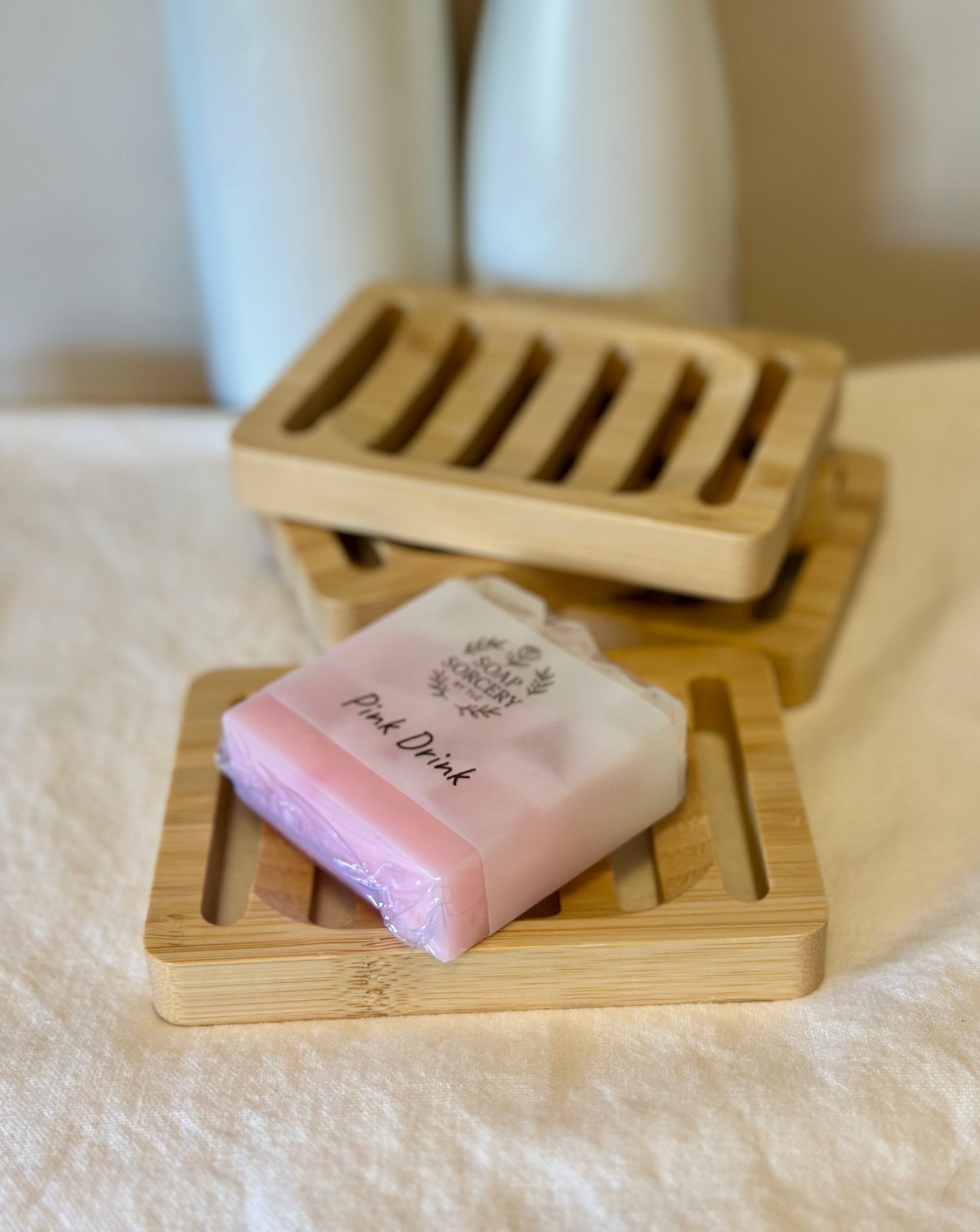 Rounded Soap Dish - light wood